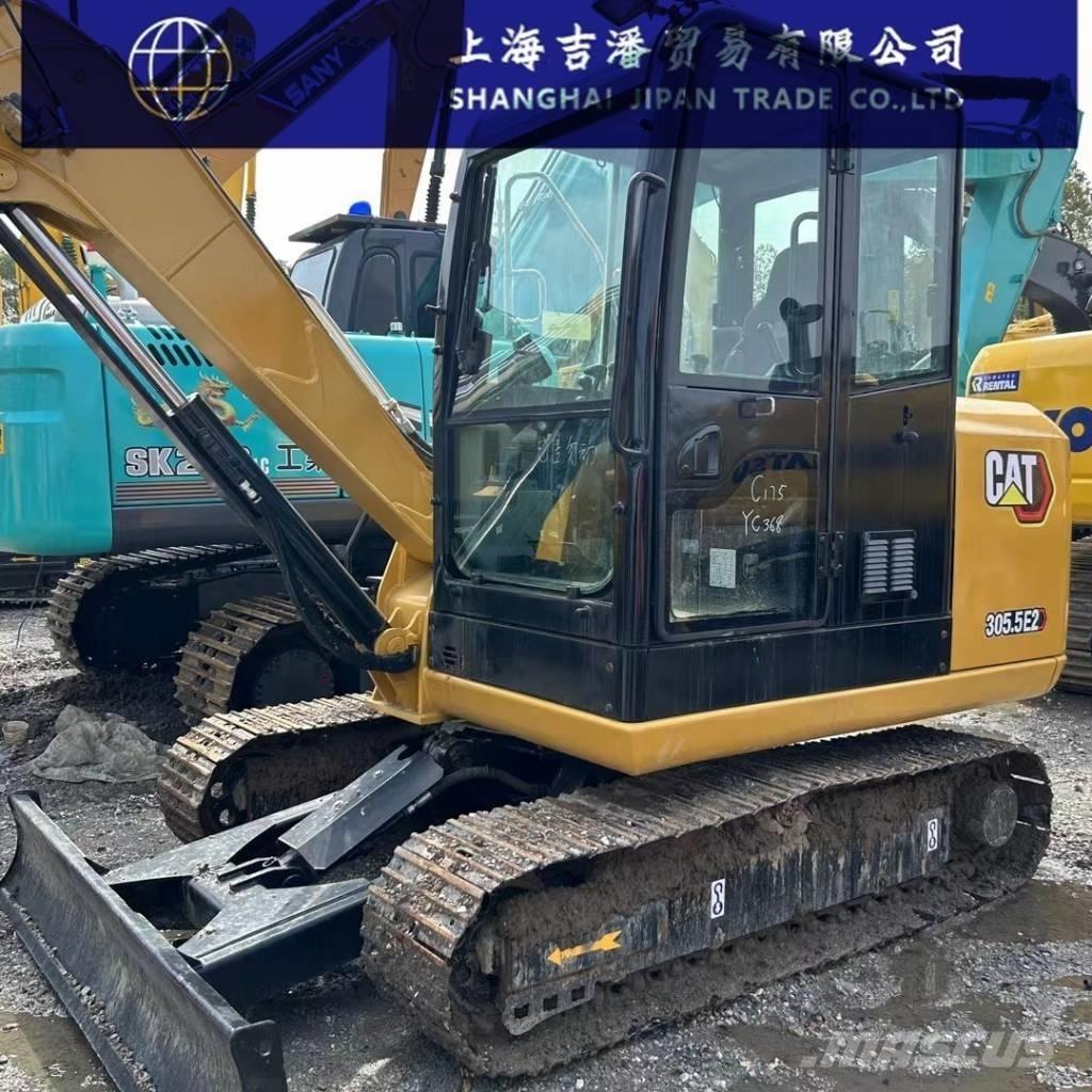 CAT 305.5 E 大型油圧ショベル12t以上（パワーショベル・ユンボ）