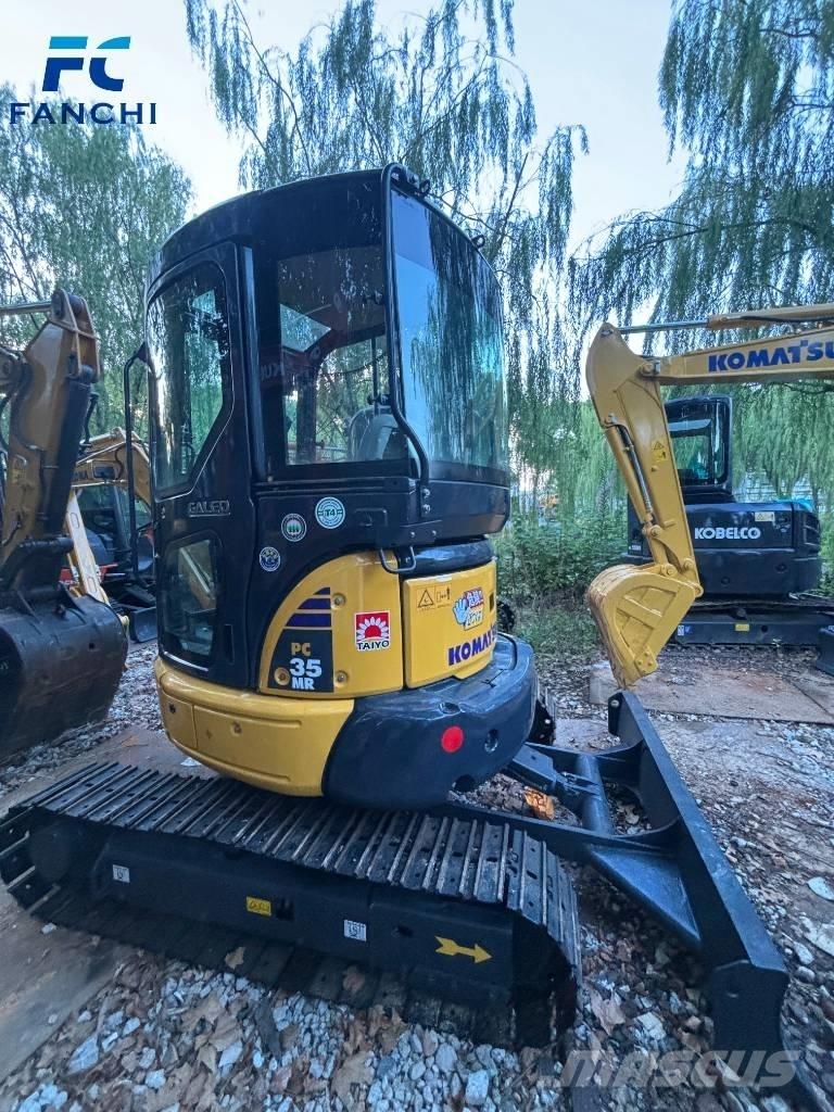 Komatsu PC 35 ミニ油圧ショベル 7t以下（ミニユンボ・ミニディガー）