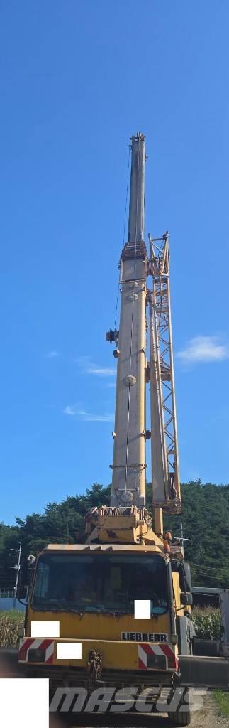 Liebherr LTM 1090 オールテレーンクレーン