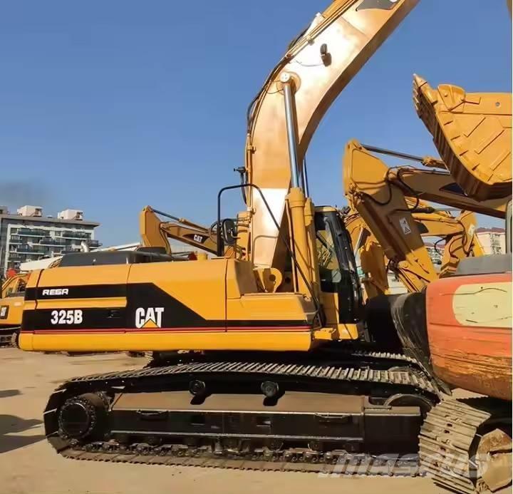 CAT 325 B 大型油圧ショベル12t以上（パワーショベル・ユンボ）