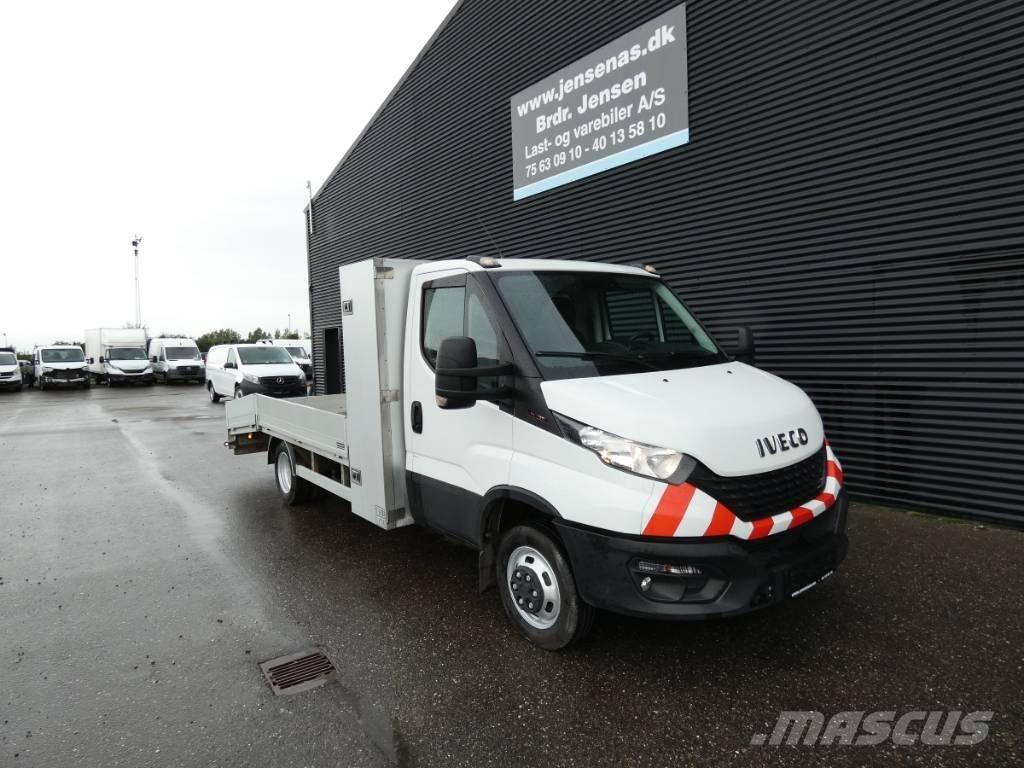 Iveco 50C 18 車両運搬車、キャリアカー