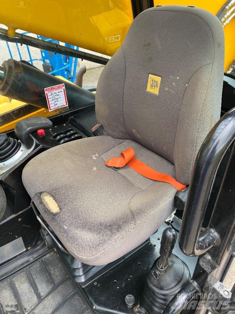 JCB 540-170 テレスコーピックハンドラー