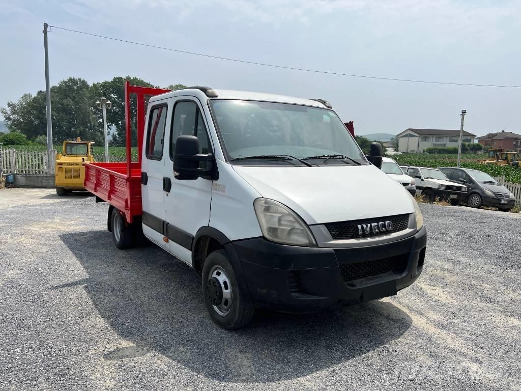 Iveco Daily 35-110 ボックスボディー、ウイング、箱車