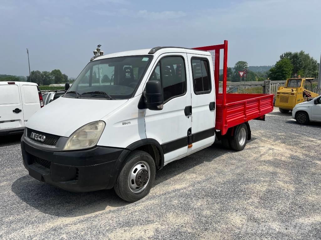 Iveco Daily 35-110 ボックスボディー、ウイング、箱車