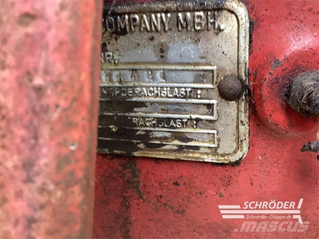 McCormick 724 トラクター