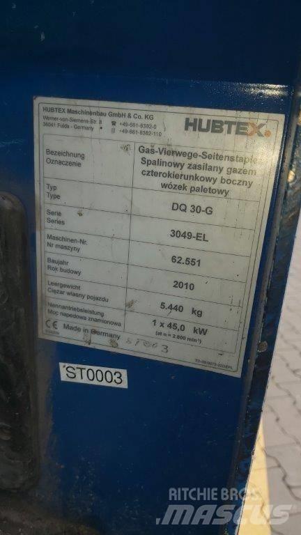 Hubtex DQ 30 G サイドローダー