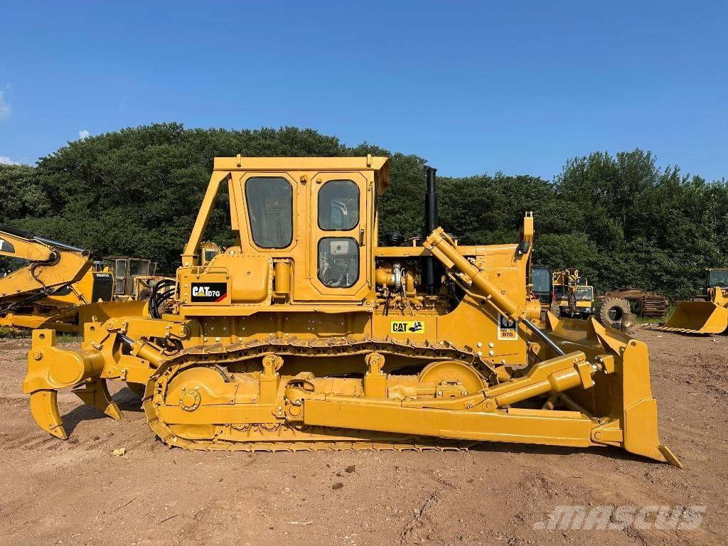 CAT D7G ブルドーザー