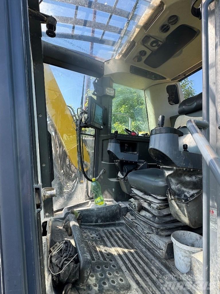 Atlas Copco D9-11 サーフェイスドリルリグ