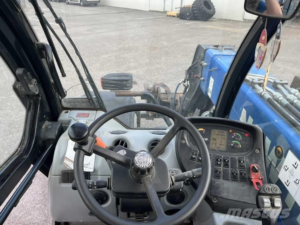 New Holland LM7.35 農業用テレハンドラー