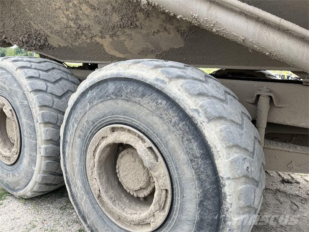 Volvo A 35 D アーティキュレート式ダンプトラック
