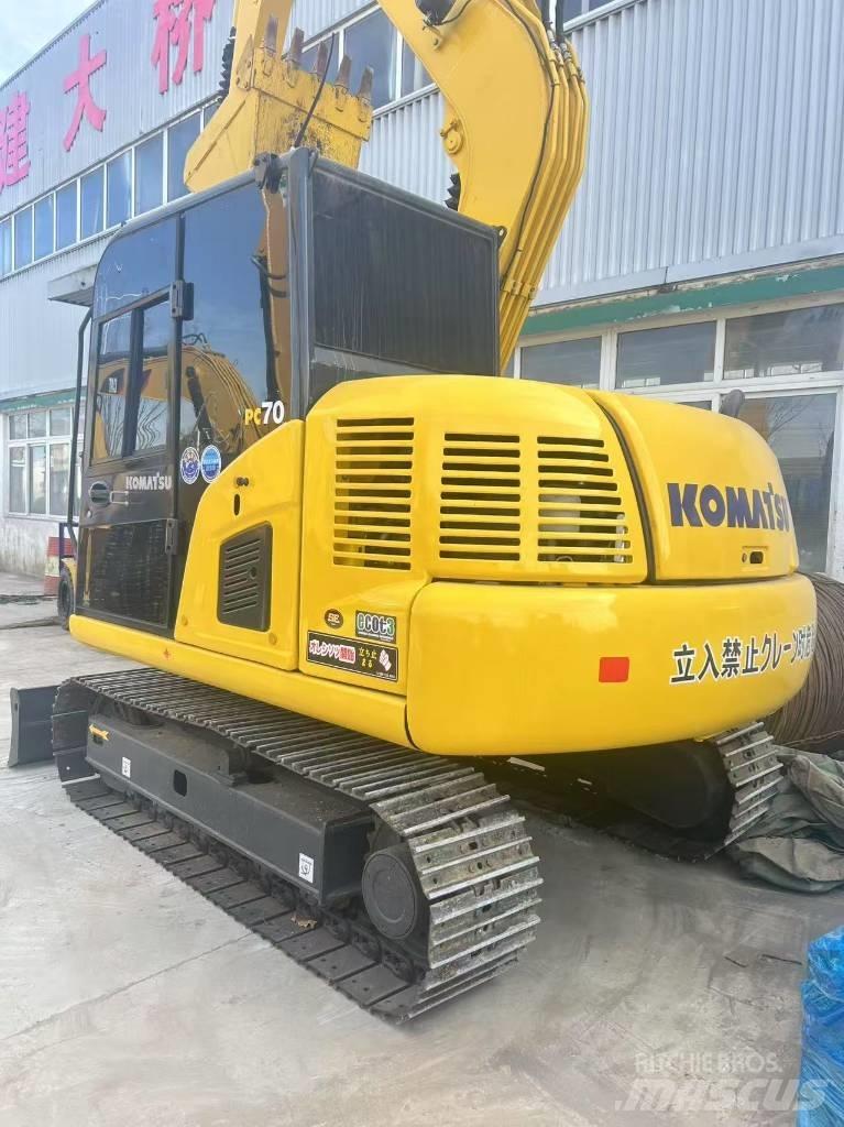 Komatsu PC 70 LC-8 大型油圧ショベル12t以上（パワーショベル・ユンボ）