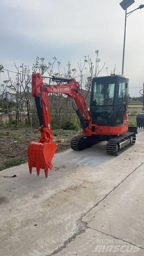Kubota U 35 ミニ油圧ショベル 7t以下（ミニユンボ・ミニディガー）