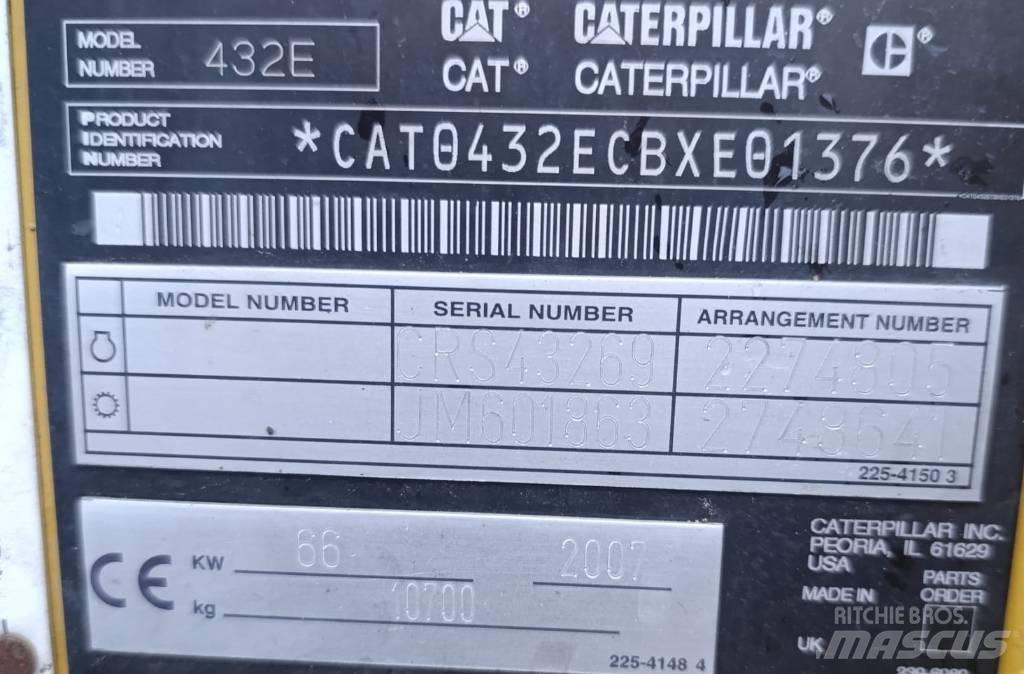 CAT 432 E 4x4 バックホーローダー