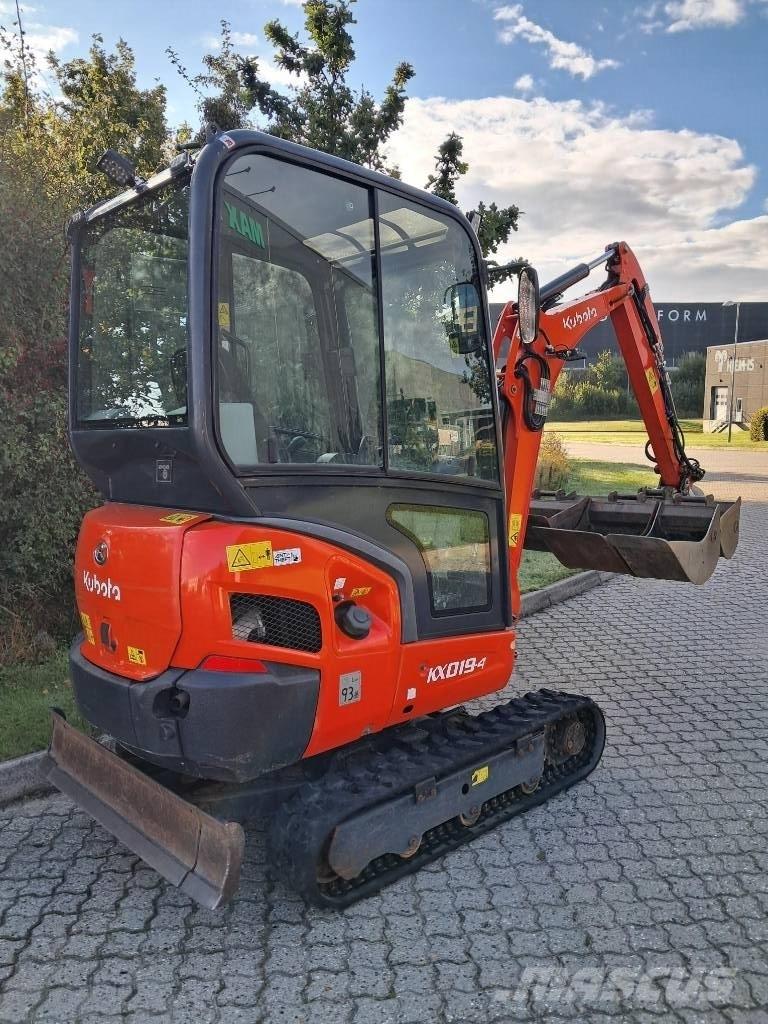 Kubota KX019-4 ミニ油圧ショベル 7t以下（ミニユンボ・ミニディガー）