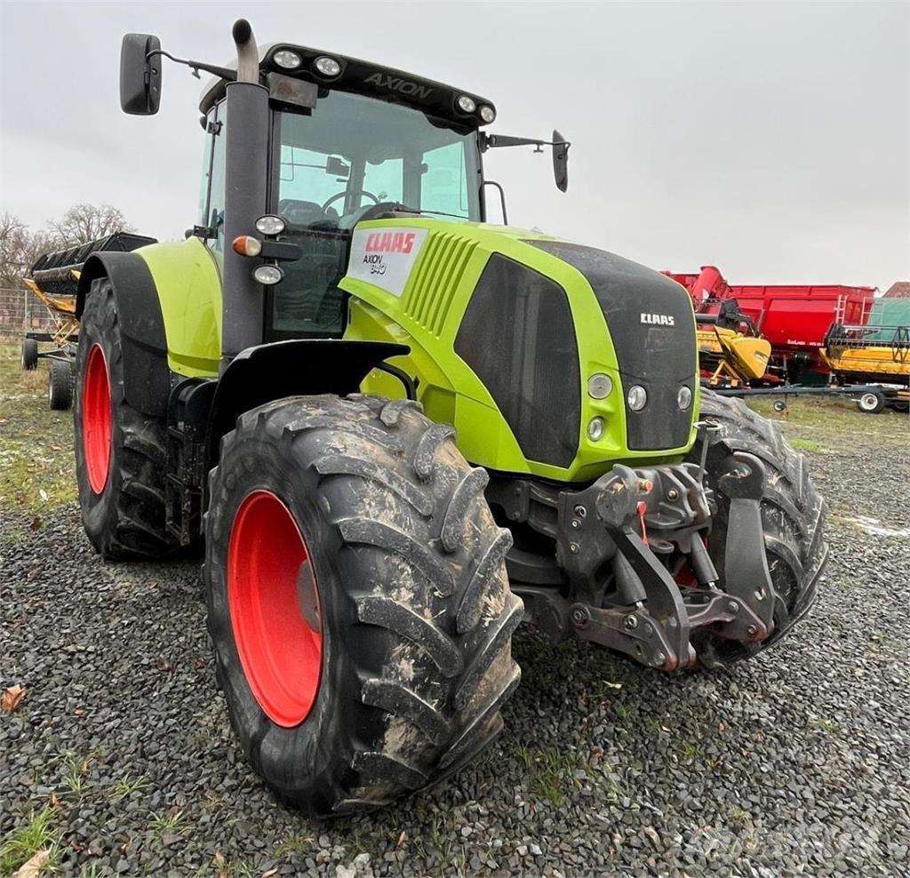CLAAS Axion 840 トラクター
