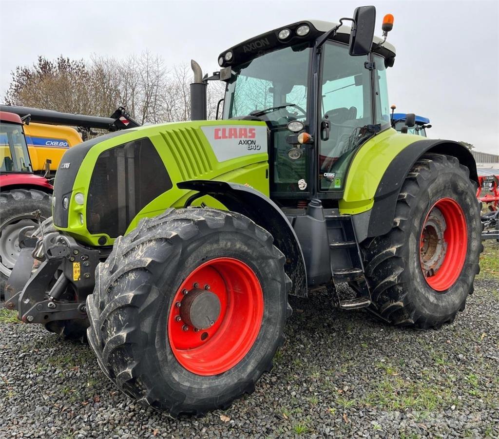 CLAAS Axion 840 トラクター