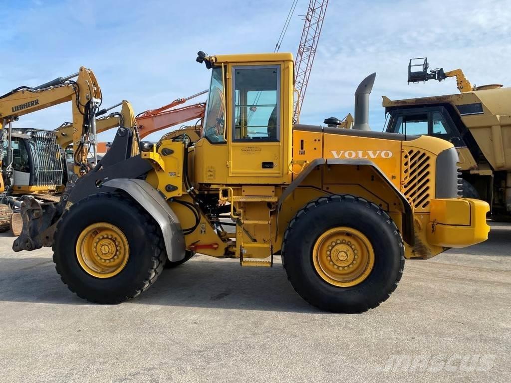 Volvo L90E NVT ホイールローダー・タイヤショベル
