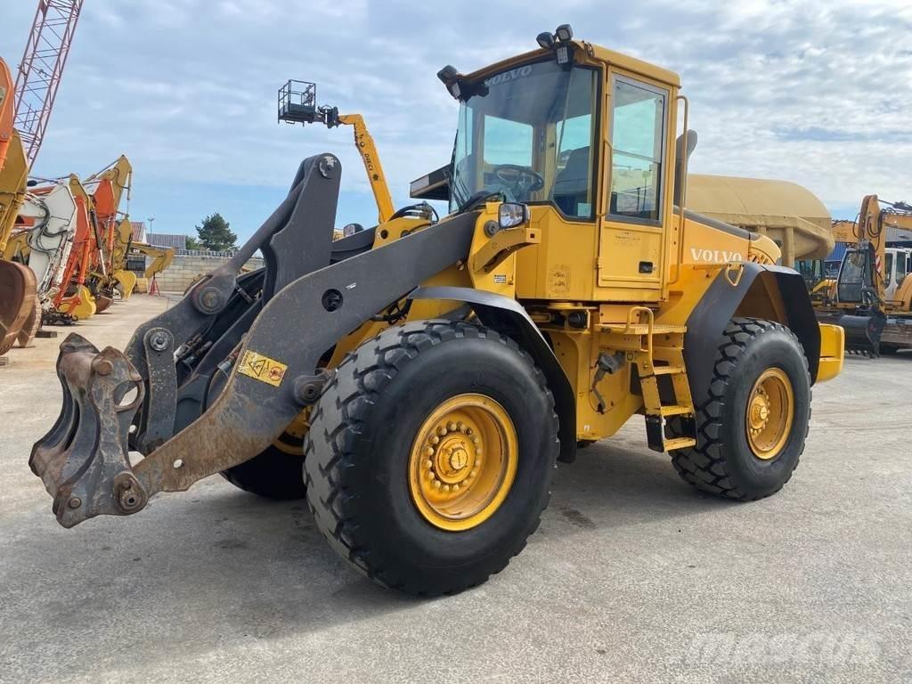 Volvo L90E NVT ホイールローダー・タイヤショベル