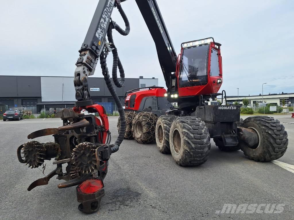 Komatsu 931 XC ハーベスター