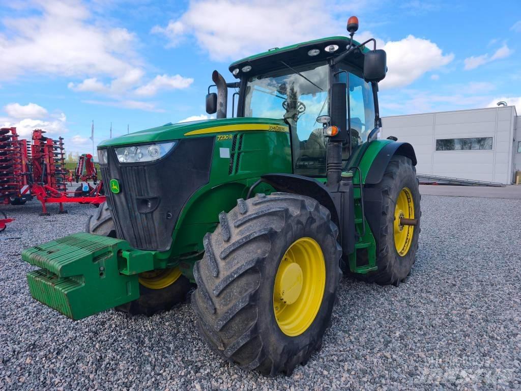 John Deere 7230 R トラクター