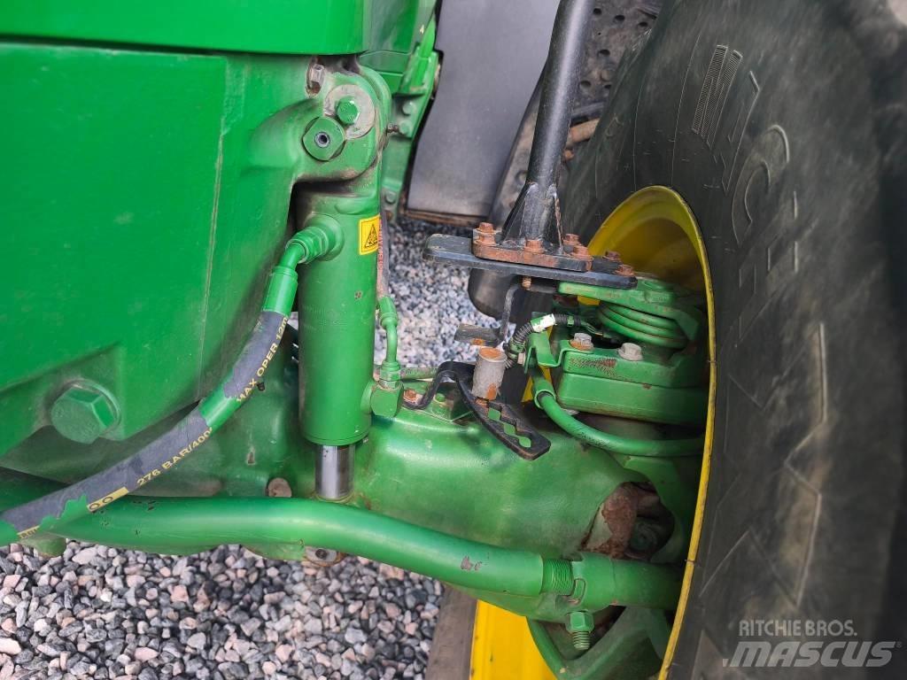 John Deere 7230 R トラクター