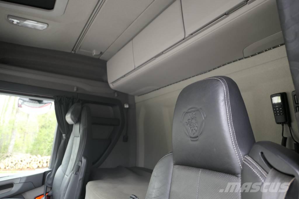 Scania R500B6x2*4NB アームロール