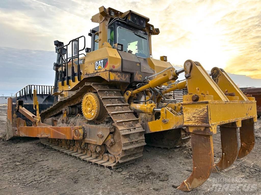 CAT D 9 T ブルドーザー
