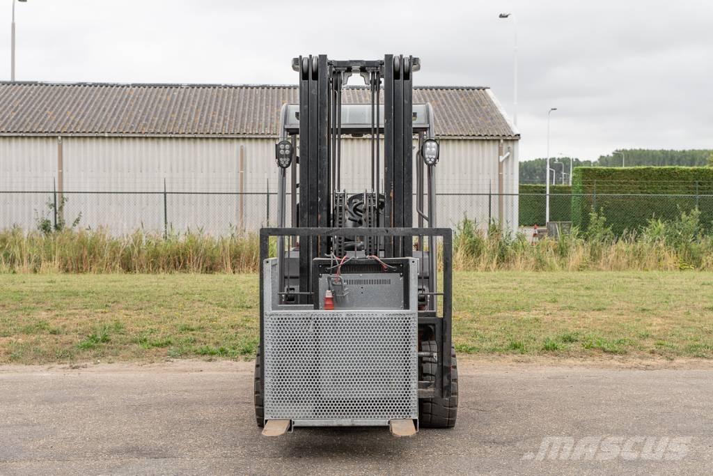 Manitou ME 435 バッテリーフォークリフト