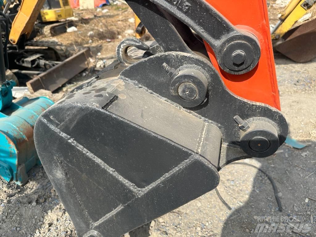 Kubota U35 ミニ油圧ショベル 7t以下（ミニユンボ・ミニディガー）