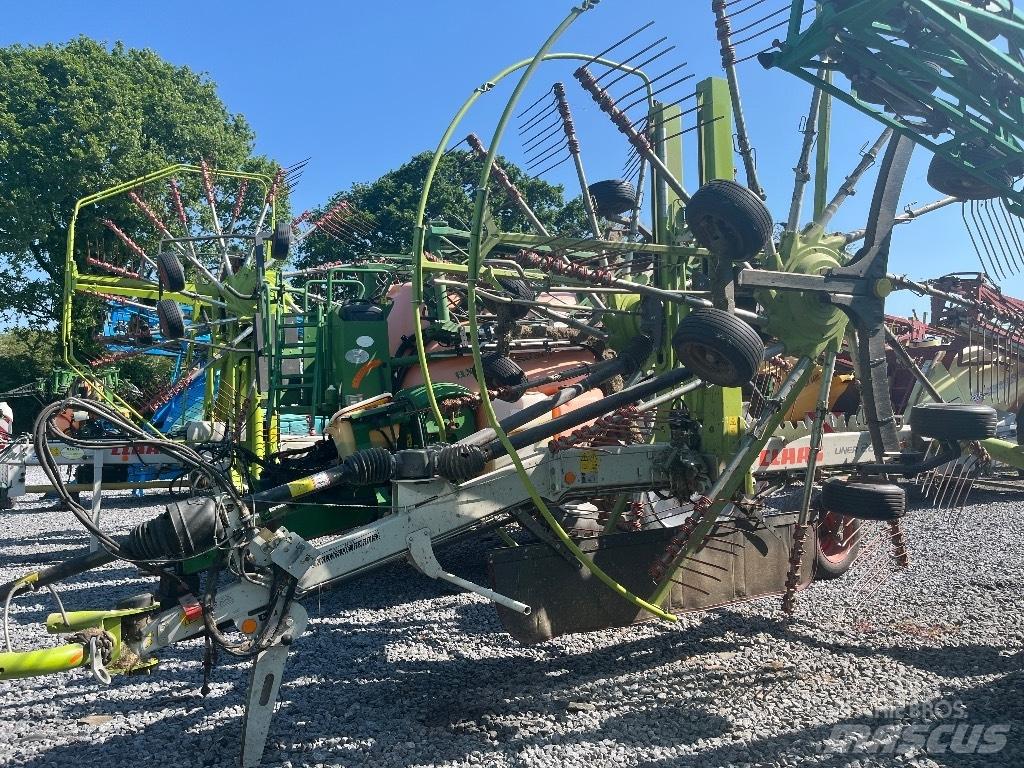 CLAAS Liner 2800 テッダー・テッダーレーキ
