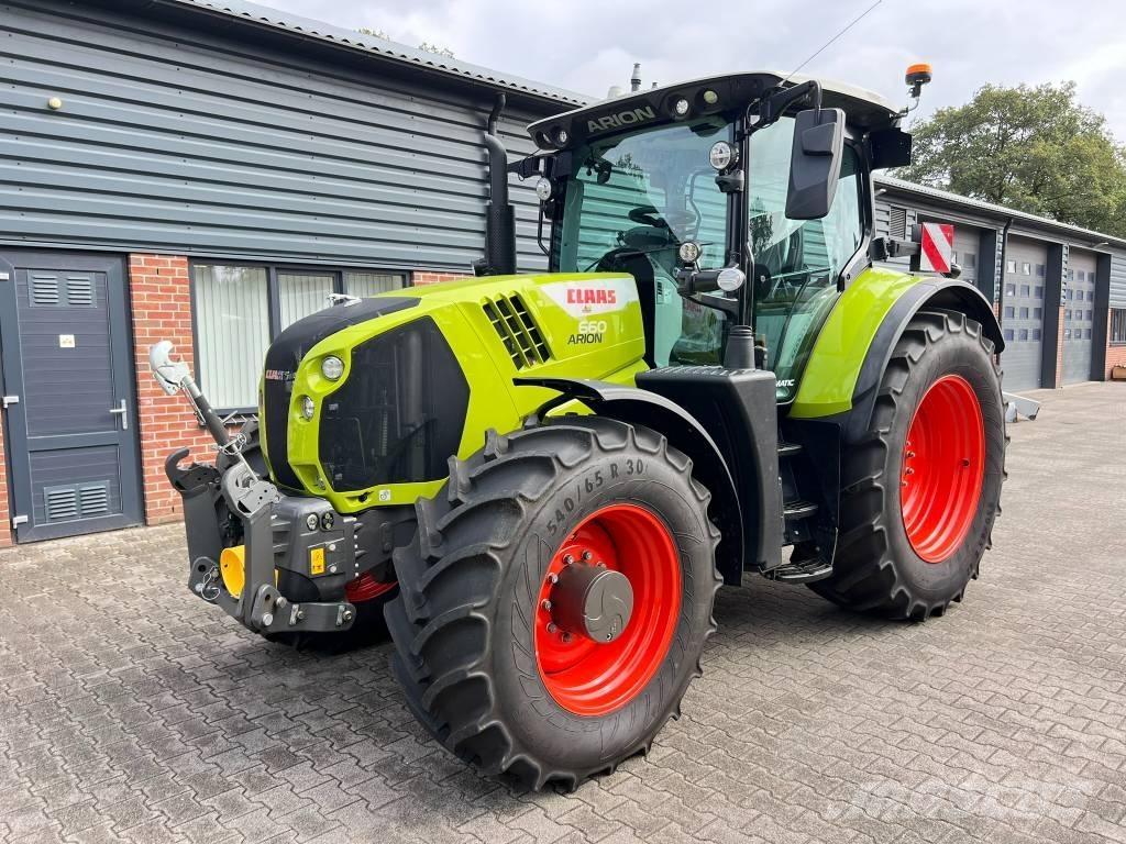 CLAAS Arion 660 トラクター