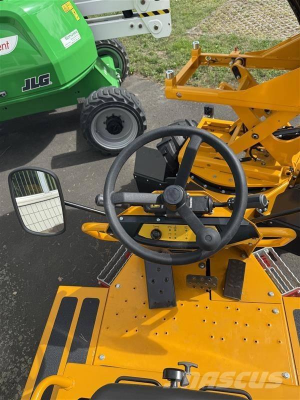 Thwaites MACH2071 アーティキュレート式ダンプトラック