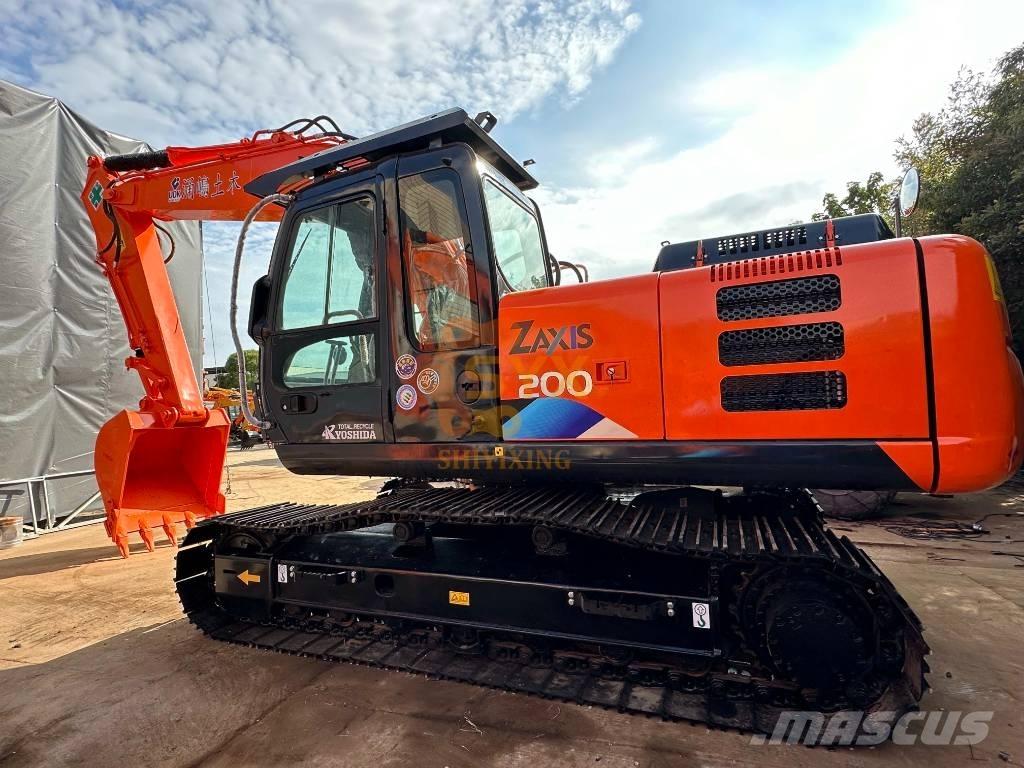 Hitachi EX 200 大型油圧ショベル12t以上（パワーショベル・ユンボ）