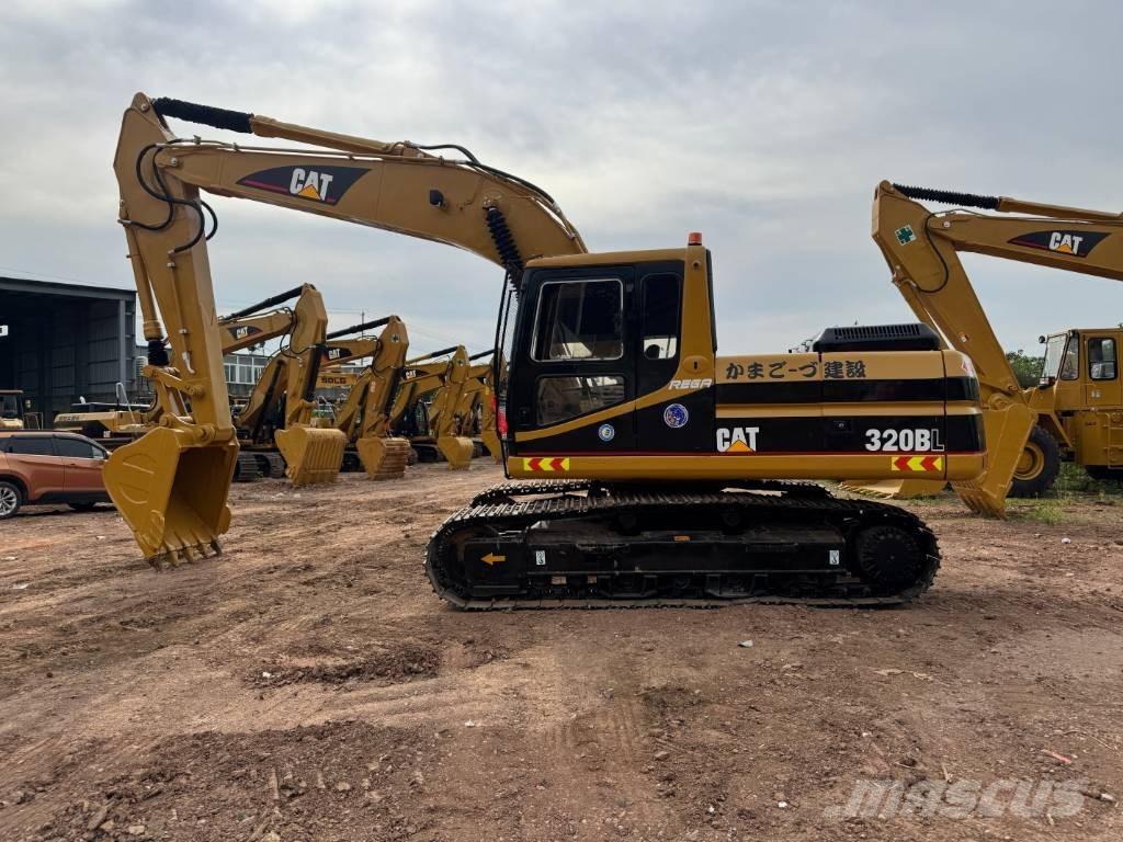 CAT 320 B 大型油圧ショベル12t以上（パワーショベル・ユンボ）