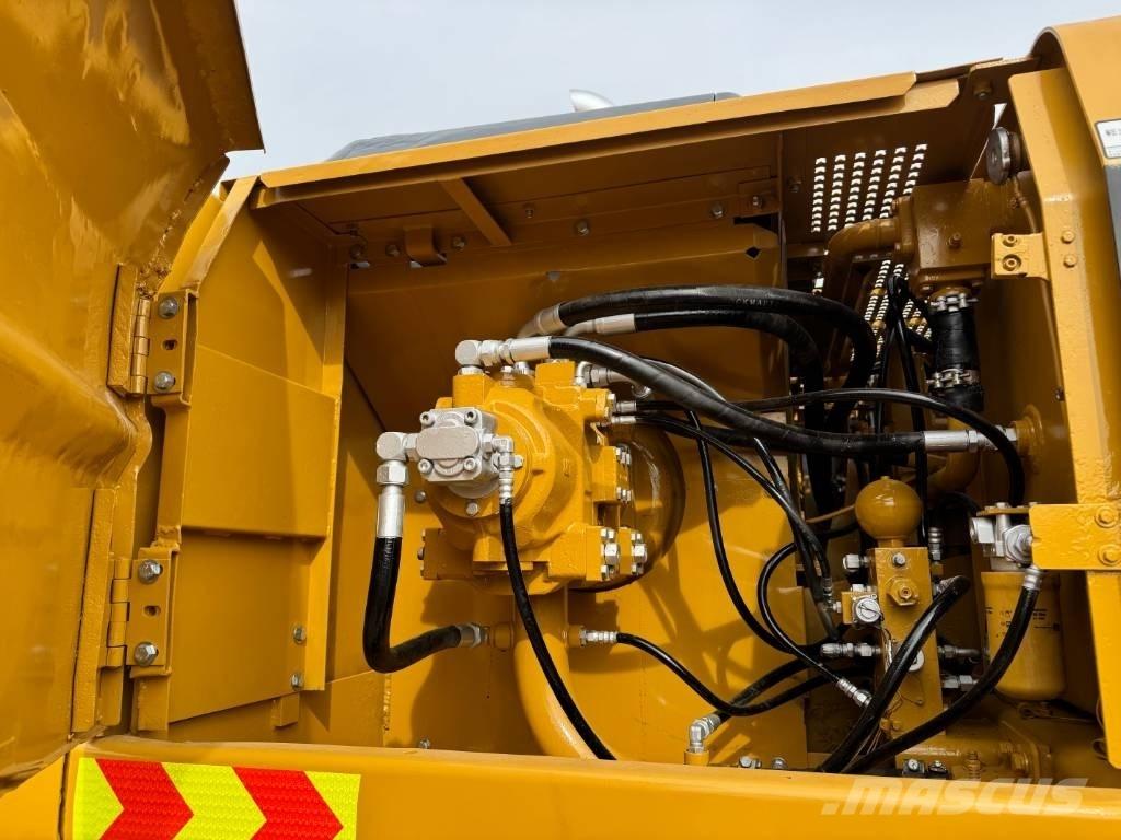 CAT 320 B 大型油圧ショベル12t以上（パワーショベル・ユンボ）