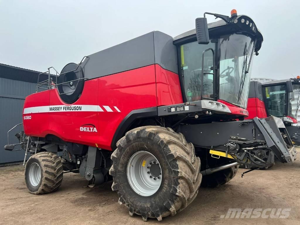 Massey Ferguson 9380 コンバイン