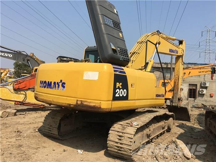 Komatsu PC 200-8 大型油圧ショベル12t以上（パワーショベル・ユンボ）