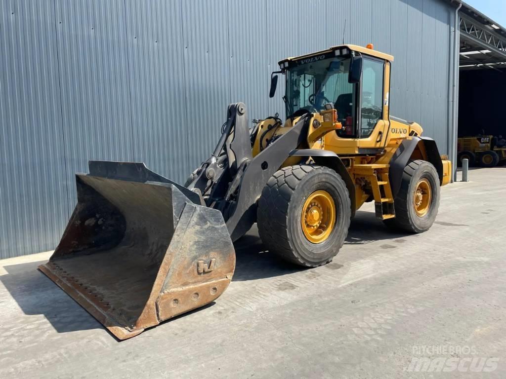 Volvo L90F - 3rd valve ホイールローダー・タイヤショベル