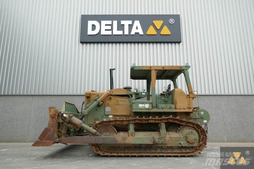 CAT D7F Ex-army ブルドーザー