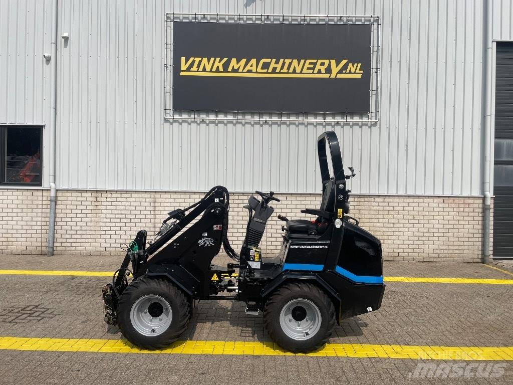 GiANT G 2200 E ホイールローダー・タイヤショベル