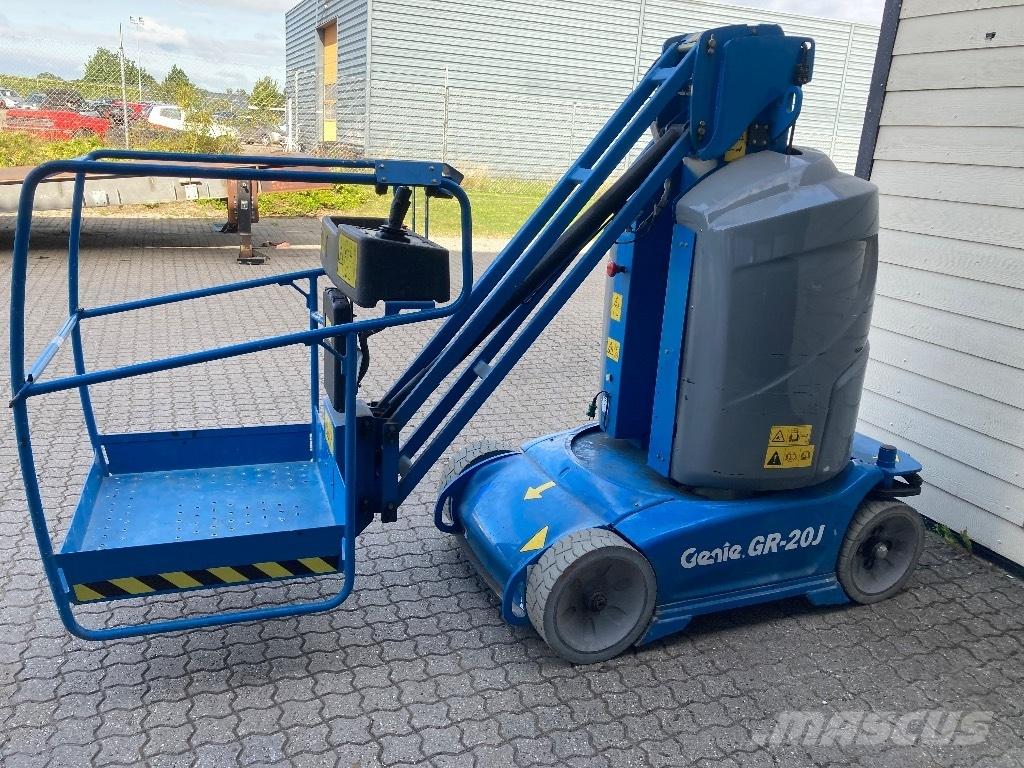Genie GR 20 J 垂直昇降型リフト