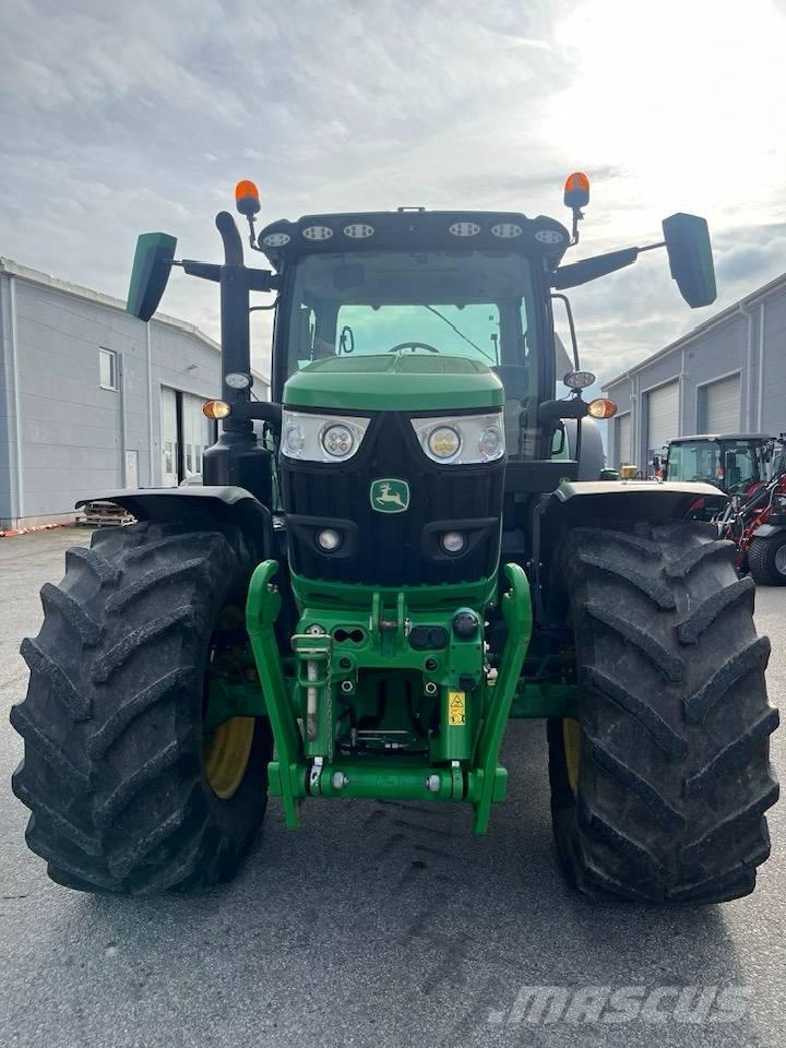 John Deere 6 R 165 トラクター