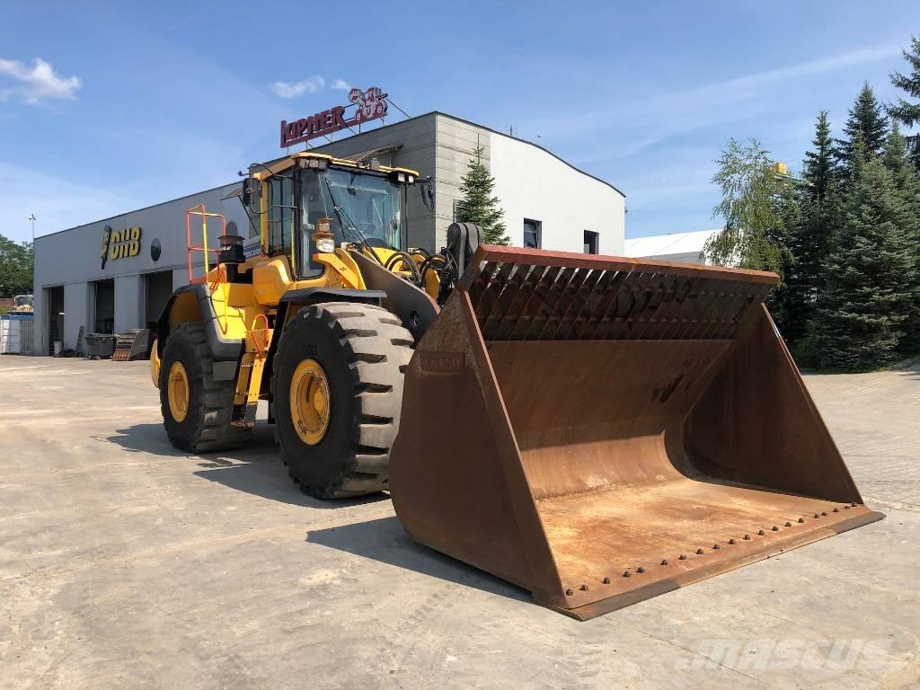 Volvo L220H ホイールローダー・タイヤショベル