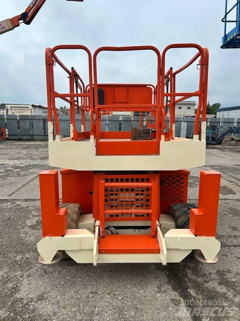 JLG 260 MRT シザースリフト