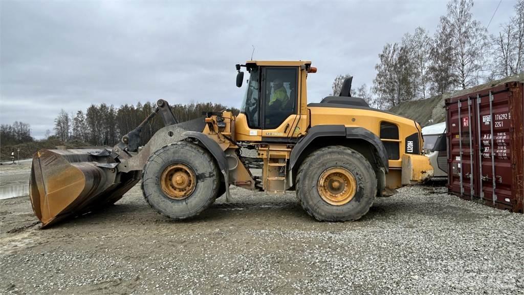 Volvo L120H ホイールローダー・タイヤショベル