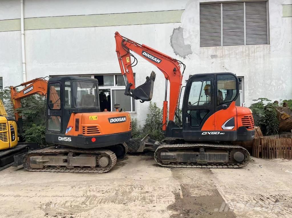 Doosan DX 60-9 C 大型油圧ショベル12t以上（パワーショベル・ユンボ）