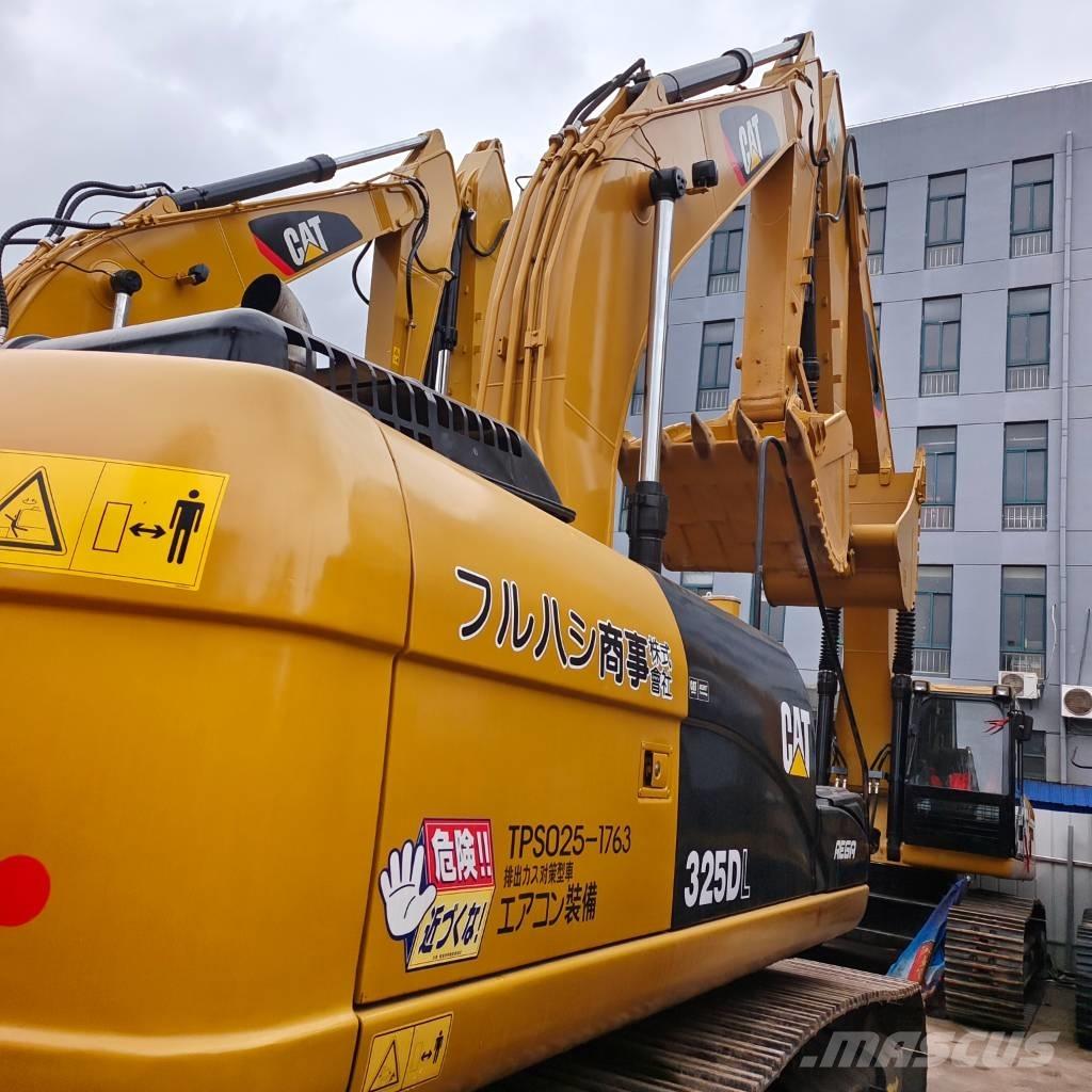 CAT 325 D 大型油圧ショベル12t以上（パワーショベル・ユンボ）