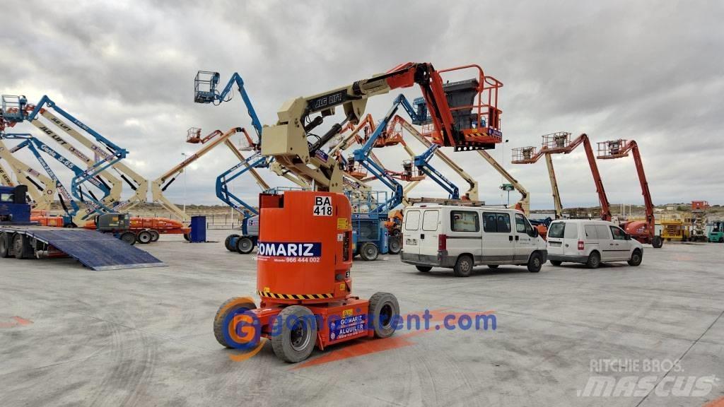 JLG E 300 AJP ブームリフト　屈伸型