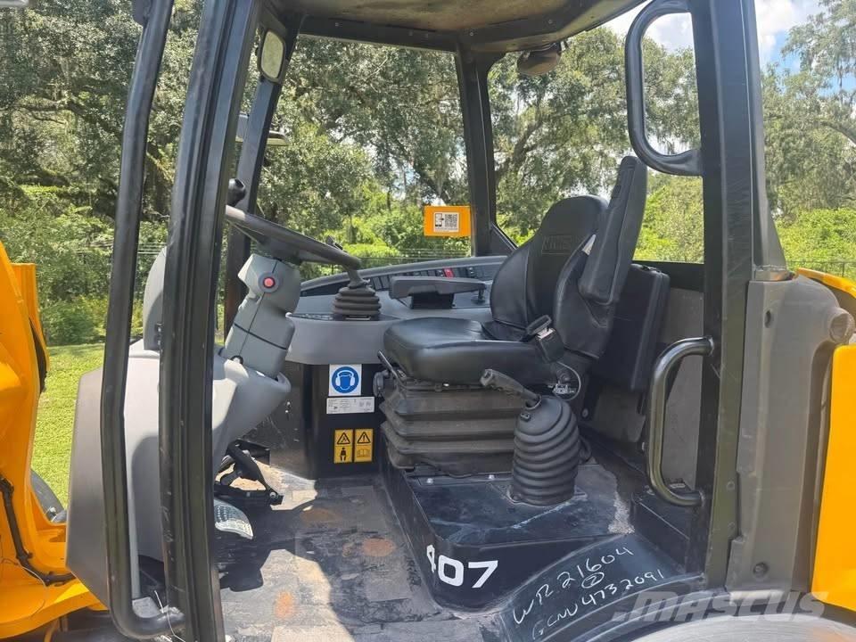 JCB 407 ホイールローダー・タイヤショベル