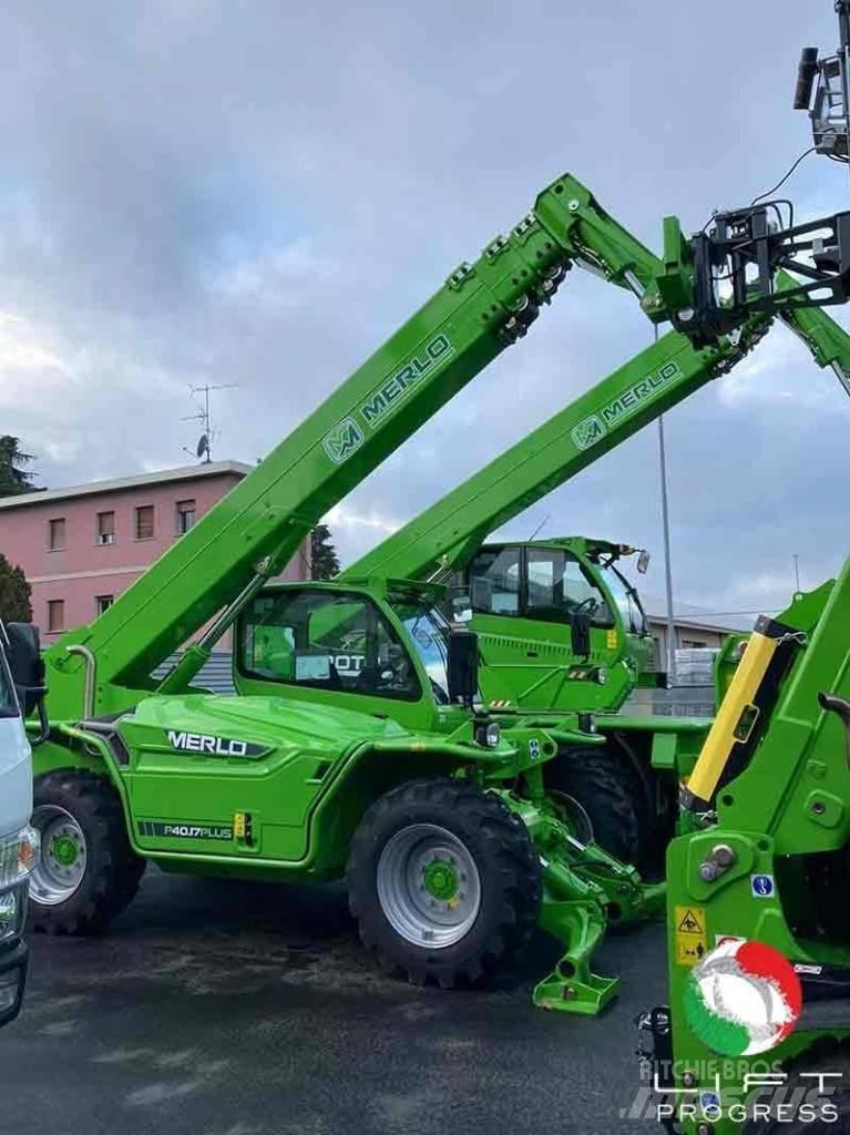 Merlo P40.17 PLUS テレスコーピックハンドラー